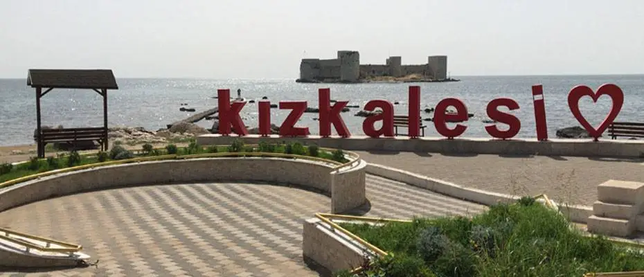 Kızkalesi'nde bayram tatilinde oteller tam kapasite doluluğa ulaştı