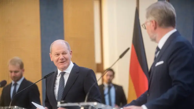 Scholz’dan AB’ye Genişleme Çağrısı