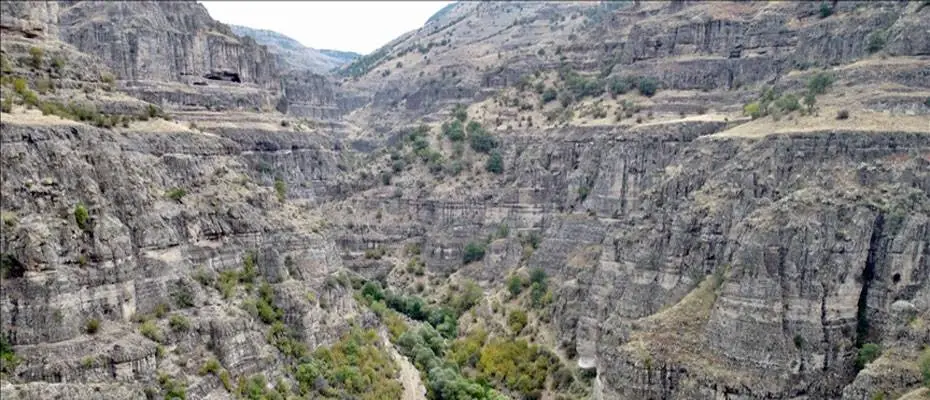 Guz Deresi Kanyonu'nda 3 kilometre yürüyüş yolu yapılacak