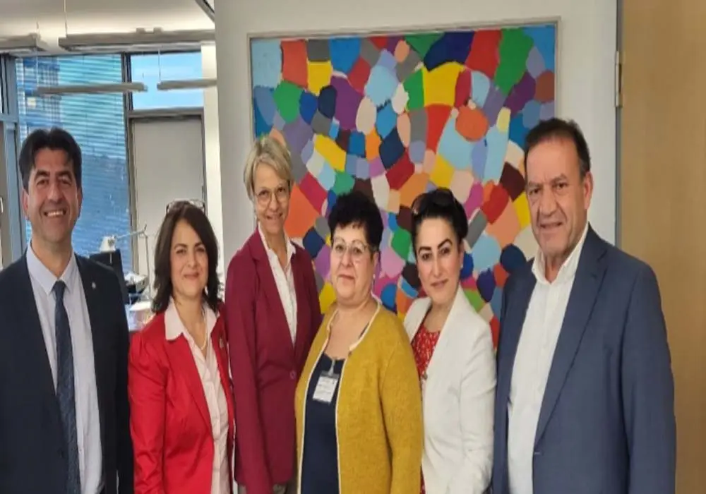 FÖTEV NRW Türkçe Dersi taleplerini Eğitim Bakanı’na iletti
