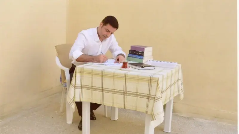 Kobani davasında Demirtaş ve diğer tutukluların tahliye talebi görüşülecek
