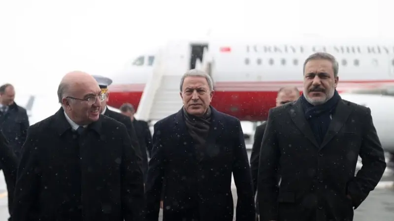 Ankara ve Şam Arasında 11 Yıl Sonra İlk Resmi Temas: Savunma Bakanları Moskova’da Görüştü