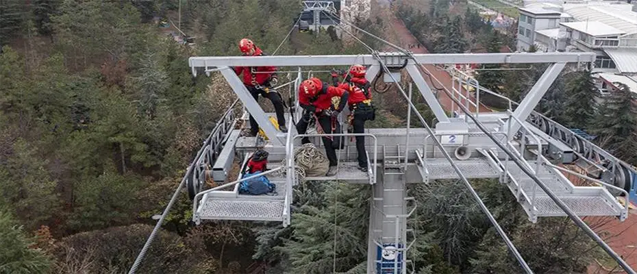 Jandarmanın ‘Hızırbey’leri kış turizmi kazalarına teleferikteki tatbikatla hazırlandı