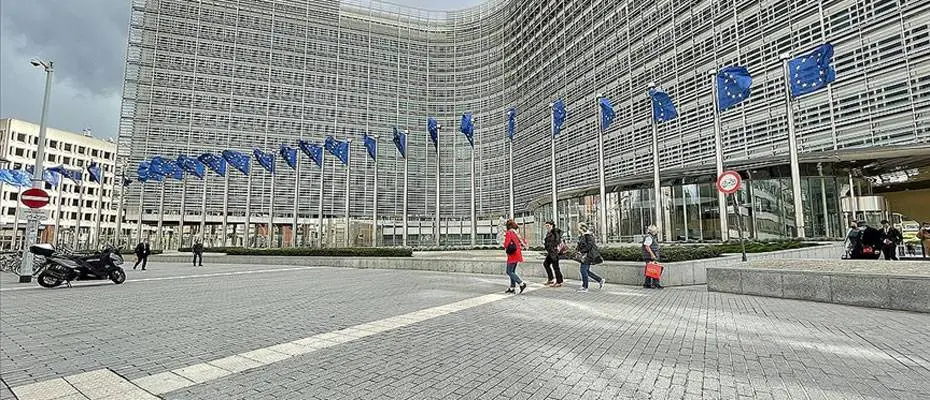 Avrupa'da turizm, Kovid-19 öncesindeki seviyelere yaklaştı