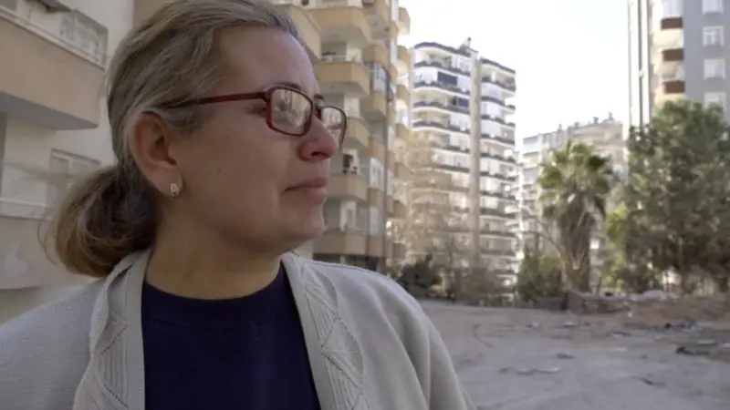 "B Blok Ayakta, A Blok Niye Yıkıldı?"