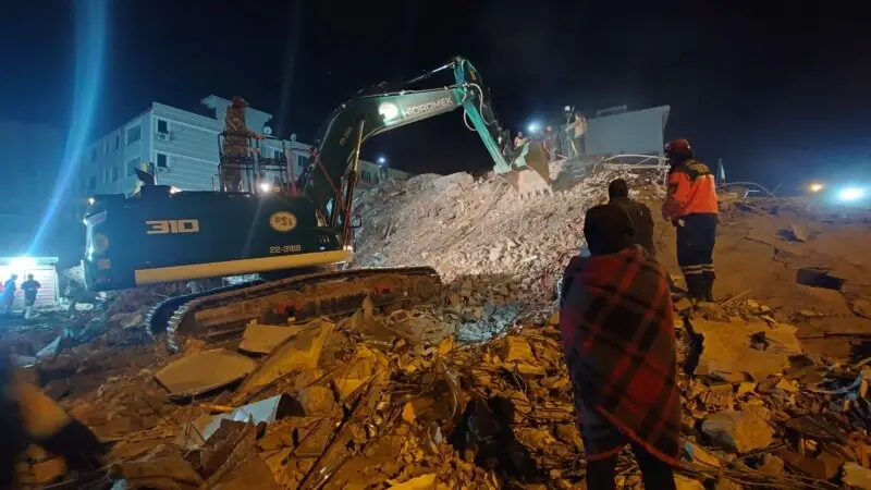 KKTC’li Voleybol Takımı da Enkaz Altında