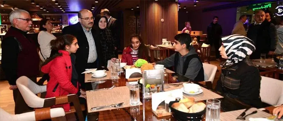 Trabzon'a gelen 2 bin 500 depremzede konaklayacakları yerlere yerleştirildi