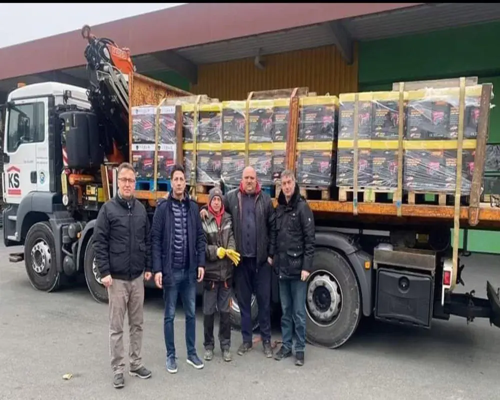 Nürnberg`de depremzedelere yaradım çığ gibi büyüyor