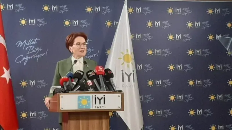 Akşener Altılı Masanın Kılıçdaroğlu Adaylığına Karşı Çıkarak Yavaş ve İmamoğlu’nu Göreve Çağırdı
