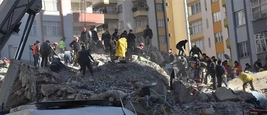 Deprem bölgesine 405 bin afet konutu ile 83 bin köy evi yapılacak