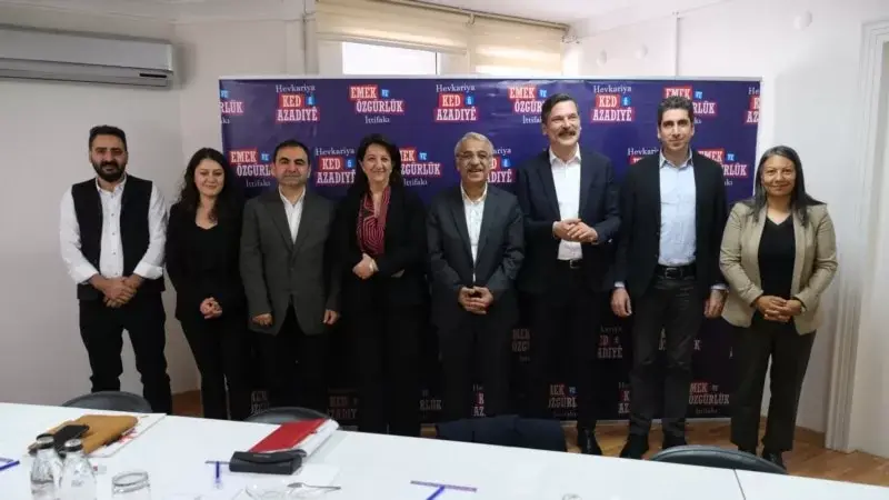 HDP-TİP İttifakta Uzlaştı Listede Ayrıştı
