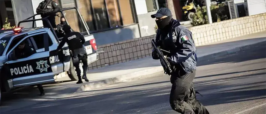 Meksika'da 4 ABD vatandaşı silahlı kişilerce kaçırıldı