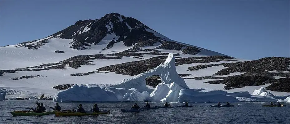 Türk bilim insanları Antarktika’da gelişen turizmin etkilerini araştırıyor