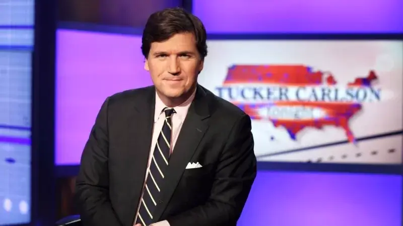 FOX TV Ünlü Sunucu Carlson'ın İşine Son Verdi