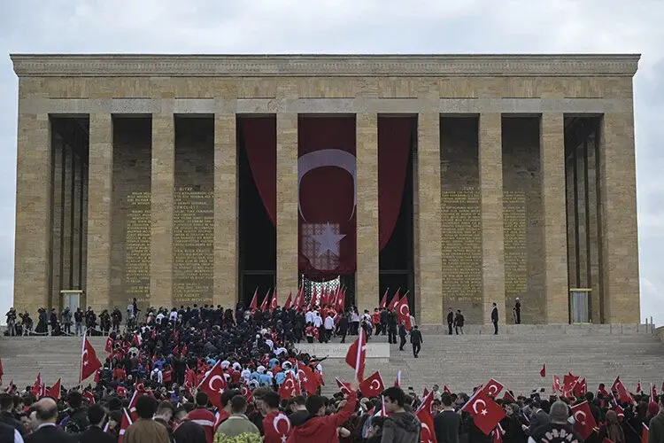 19 Mayıs tüm yurtta coşkuyla kutlanıyor