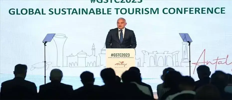 Ersoy: Ülkemiz Küresel Sürdürülebilir Turizm konusunda bir ilke imza attı