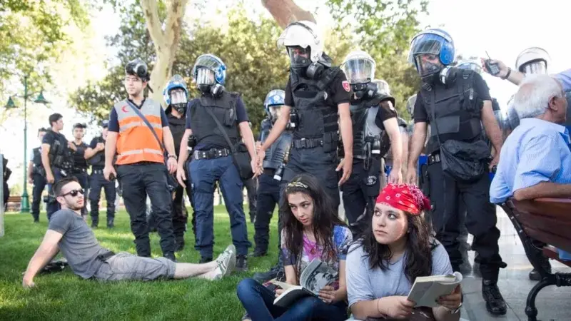“İkinci tur seçim Gezi protestolarının 10'uncu yılında bazı seçmenler için adalet şansı sunuyor”