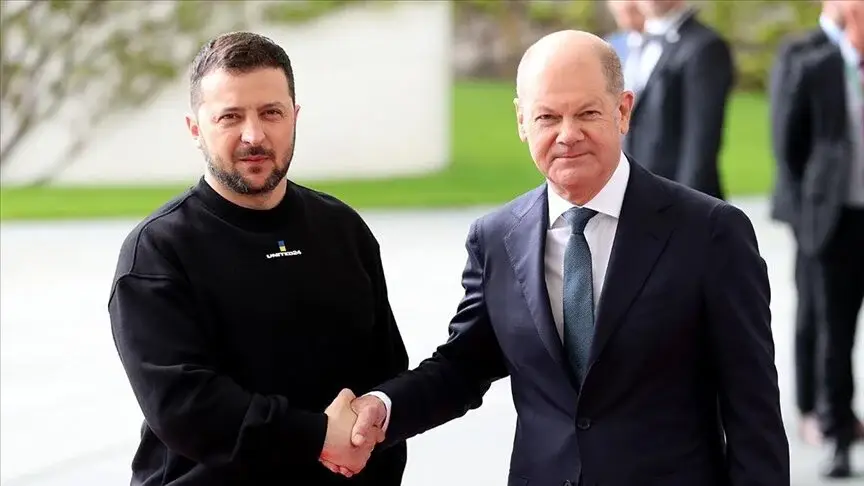 Zelenskiy, Almanya'da temaslarına başladı