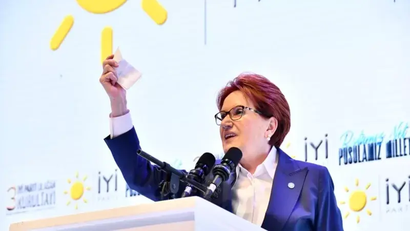 Akşener'den partisine “şımarıklık bitti” CHP’ye de “size başarılar diliyorum” mesajı