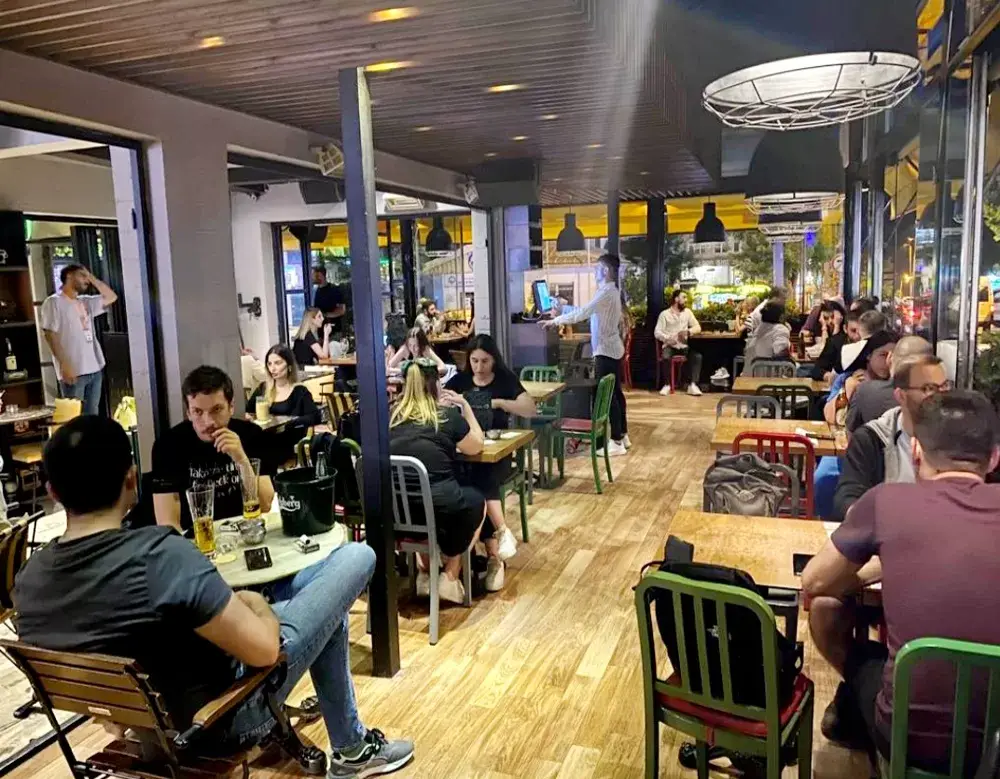 Fabbrica cafe, dostlukların bütünleştiği yer