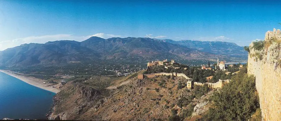 Alanya yerli turist sayısındaki artışla dikkati çekiyor