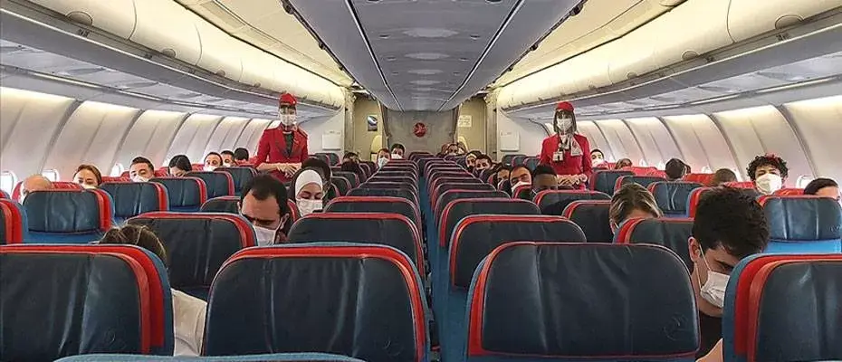 THY'nin kadın kabin memuru adayları 10 Ağustos'a kadar başvuru yapabilecek