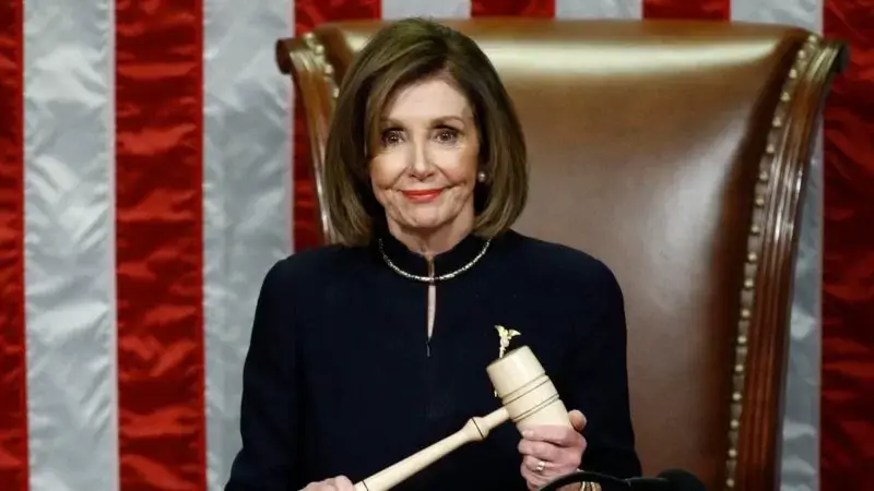 83 yaşındaki Nancy Pelosi Kongre üyeliği için yeniden yarışacağını açıkladı