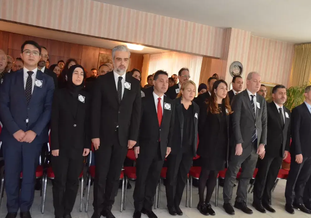 Ebedi Başkomutan ilk günkü gibi minnetle anıldı