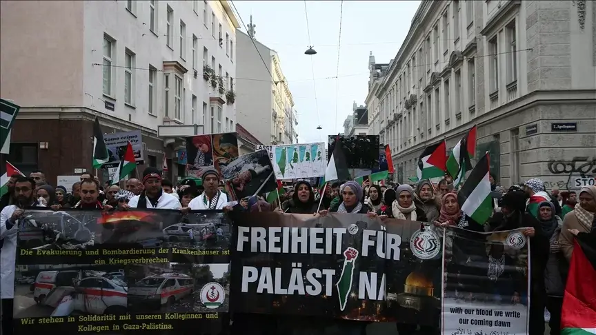 Avusturya`da, İsrail'in Gazze'ye saldırıları protesto edildi