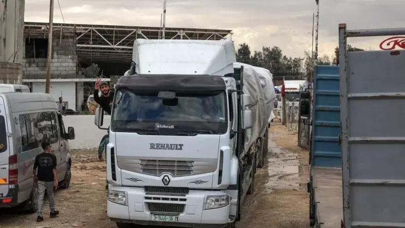 Gazze’ye 7 Ekim’den beri ilk kez şartlı yakıt sevkiyatı yapıldı
