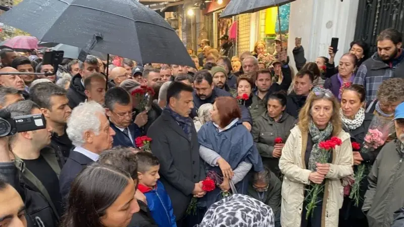 “İyi insanlar sokaklara meydanlara gelin”