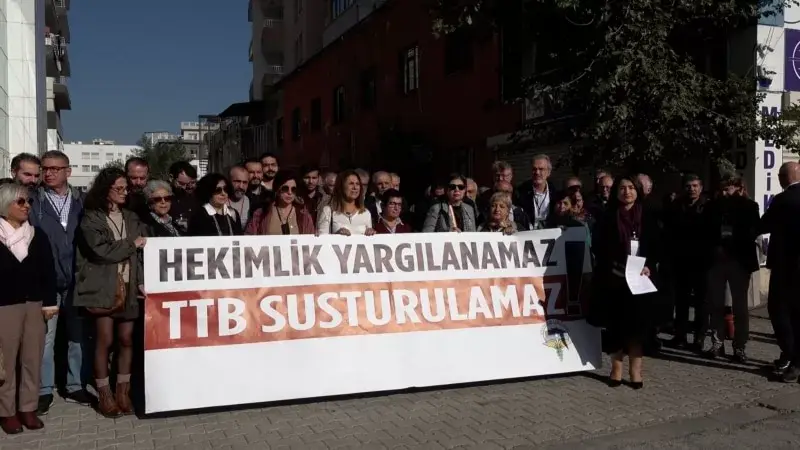 TTB Merkez Konsey üyelerinin görevden alınması davasının sonlandırılması çağrısı yaptı