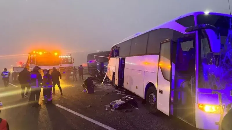 Kuzey Marmara Otoyolu’nda zincirleme trafik kazası: 11 ölü, 59 yaralı