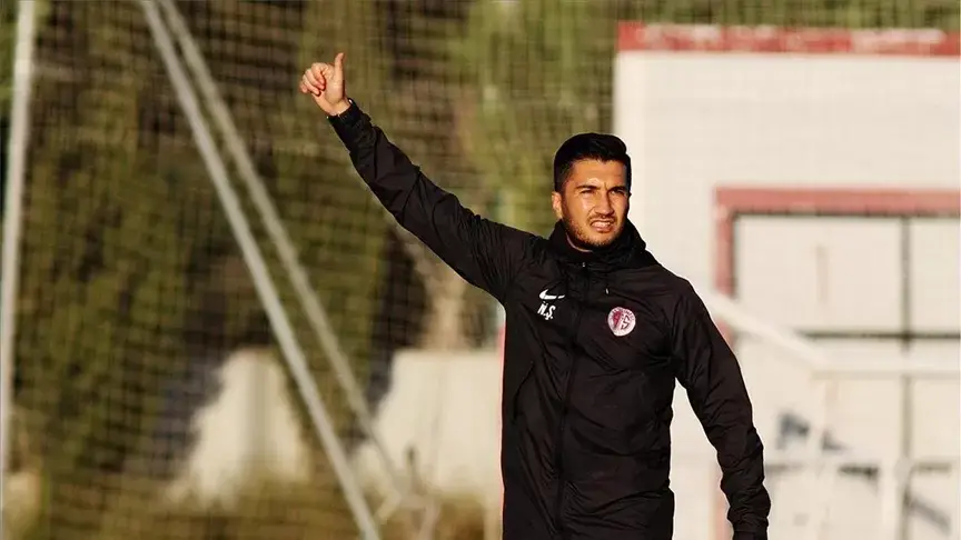 Nuri Şahin, Borussia Dortmund'un yardımcı antrenörü oldu