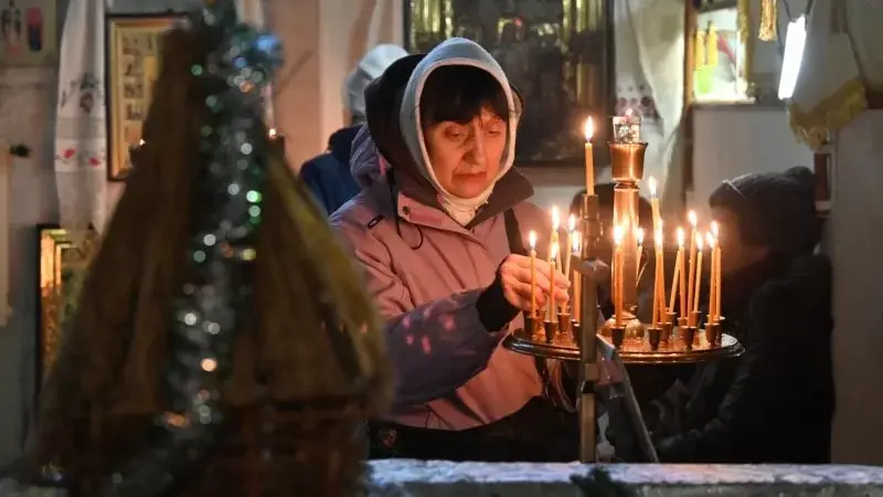 Ukrayna Noel’i kutlarken, savaşta taraflar birbirlerini sivil kayıplar nedeniyle suçluyor