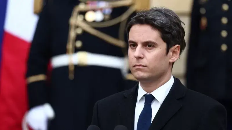 Fransa’nın en genç ve ilk eşcinsel başbakanı Gabriel Attal kim?