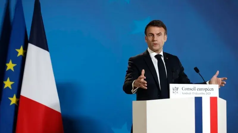 Fransız hükümetinde Sarkozy gölgesi
