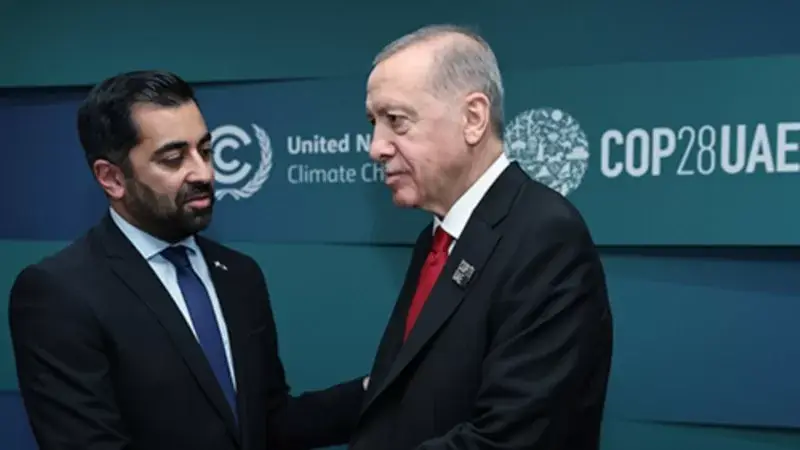 İskoçya Başbakanı Hamza Yusuf’un Erdoğan’ı davet etmesi İngiltere’de tartışma yarattı
