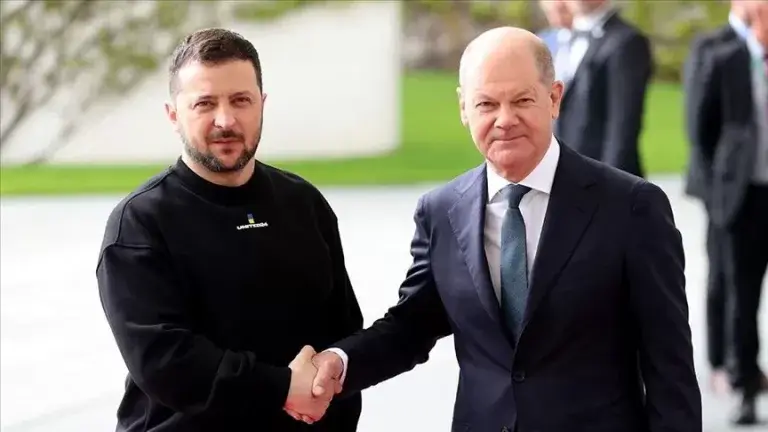 Almanya Başbakanı Scholz, Zelenskiy ile Ukrayna'daki durumu görüştü