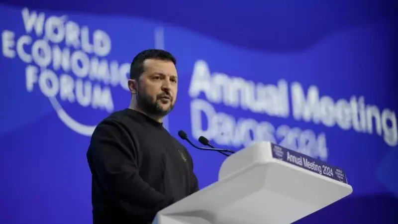 Zelenski Davos'ta Rusya'yı durdurmak için Batı'yı birlik olmaya çağırdı