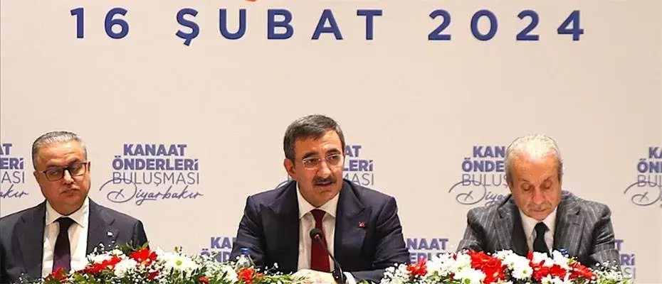 Cumhurbaşkanı Yardımcısı Yılmaz: 81 ilimizi aynı eşit mesafede görerek hizmet etmeye devam edeceğiz