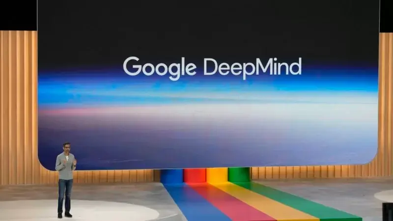 Google'ın yapay zeka uygulaması Gemini akıllı telefonlarda yerini alıyor