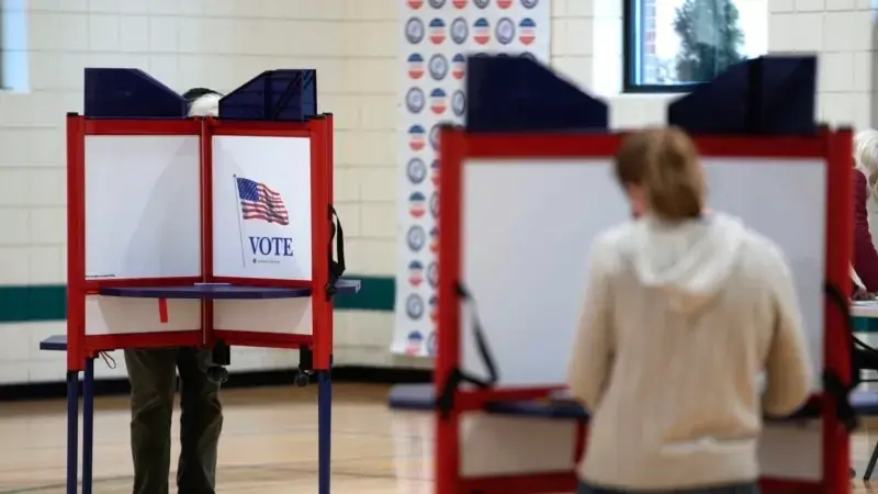 Michigan’daki ön seçimlerde Biden ve Trump rahat kazanırken önemli sayıda Demokrat “kararsız” oy kullandı