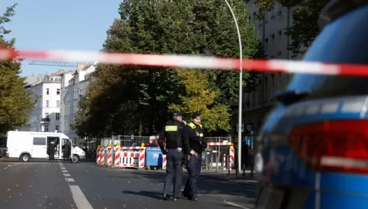 Wuppertal'da lisede arkadaşlarına bıçakla saldıran öğrenci yakalandı
