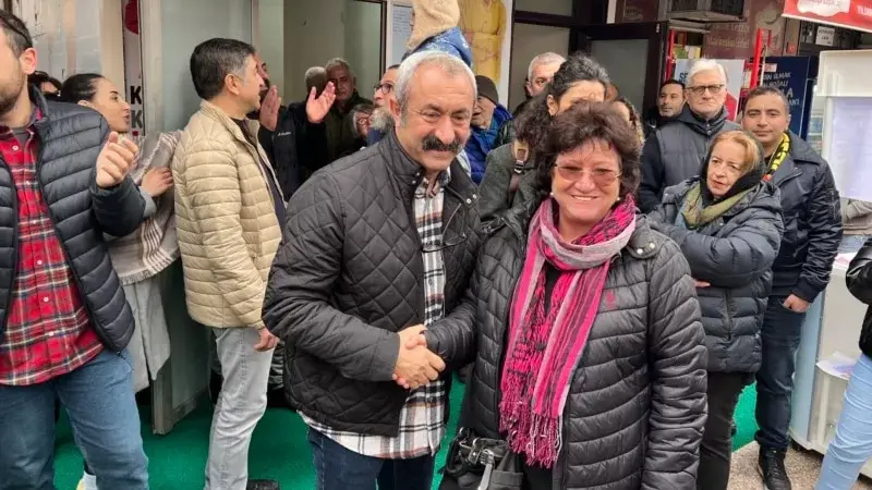 TKP adayı Maçoğlu ve CHP adayı Kösedağı’nın gözünden Kadıköy’de seçim yarışı