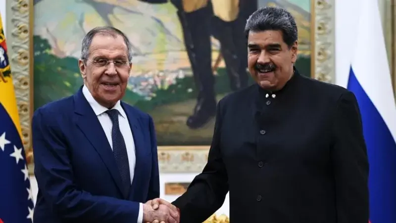 Yaptırım uygulanan Rusya ve Venezuela’nın işbirliği artıyor