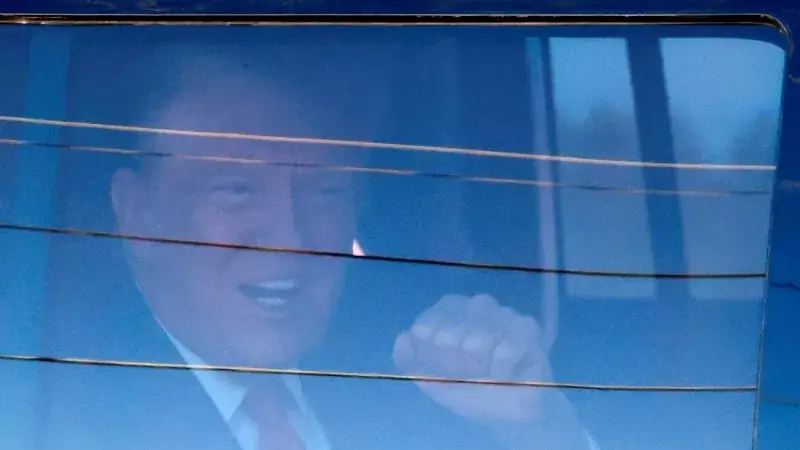 Gizli belge davasının düşürülmesini talep eden Trump, duruşma için Florida adliyesinde