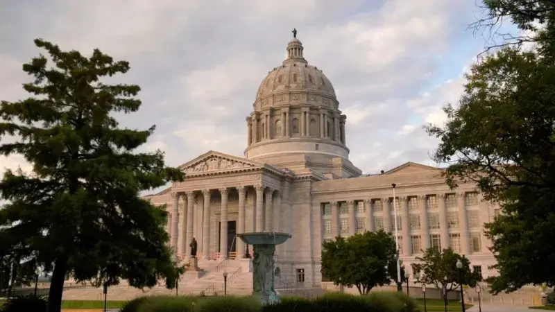 Missouri'de hamile kadınların boşanmalarına neden izin verilmiyor?