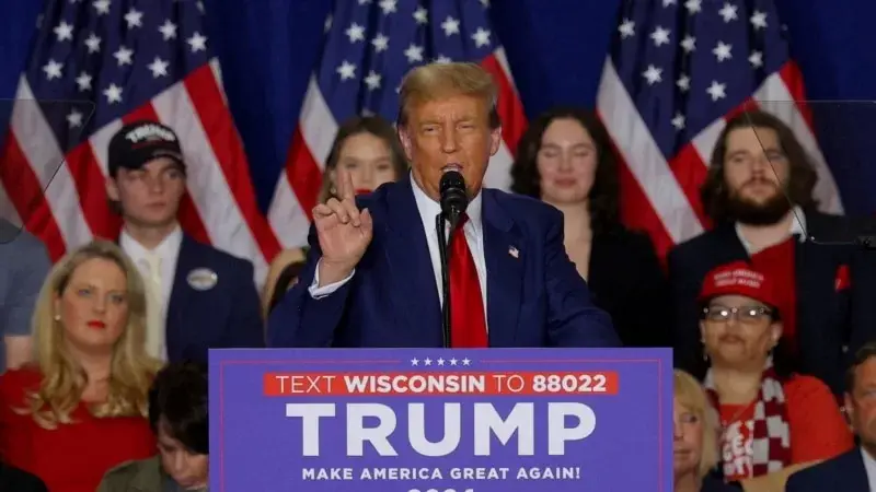 Trump davalara rağmen yeniden seçilip Beyaz Saray’da başkanlık koltuğuna oturabilir mi?