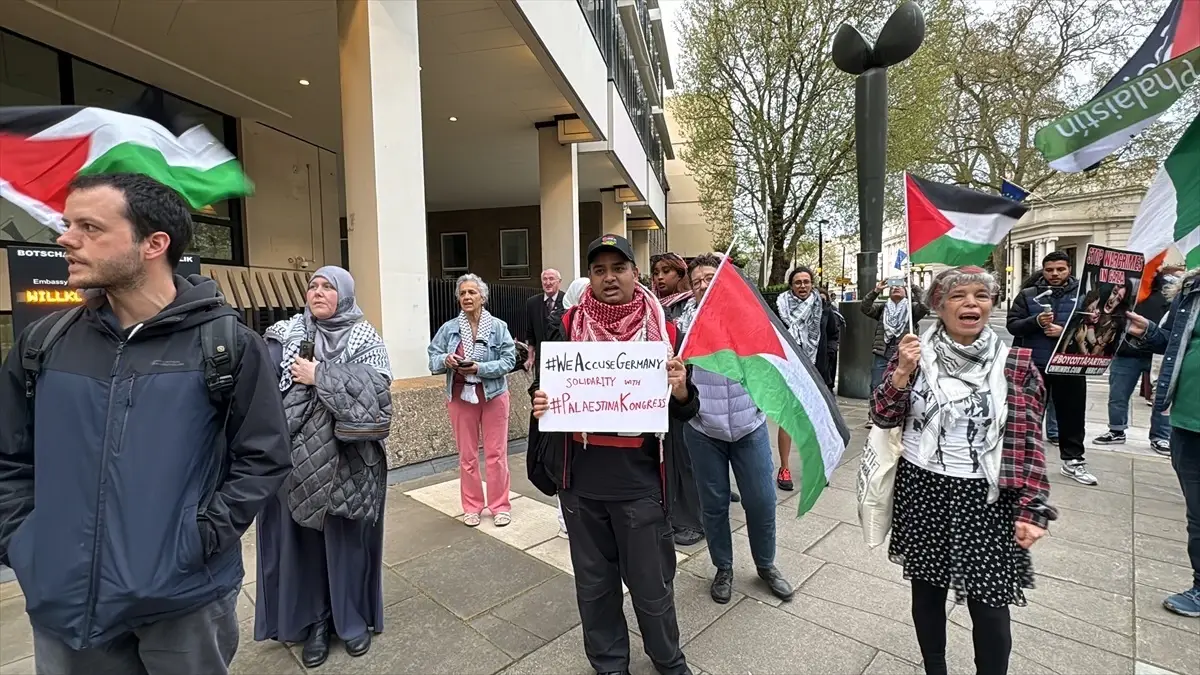 Berlin'deki Filistin Kongresi ve Gassan Ebu Sitte'nin Almanya'ya girişi protesto edildi